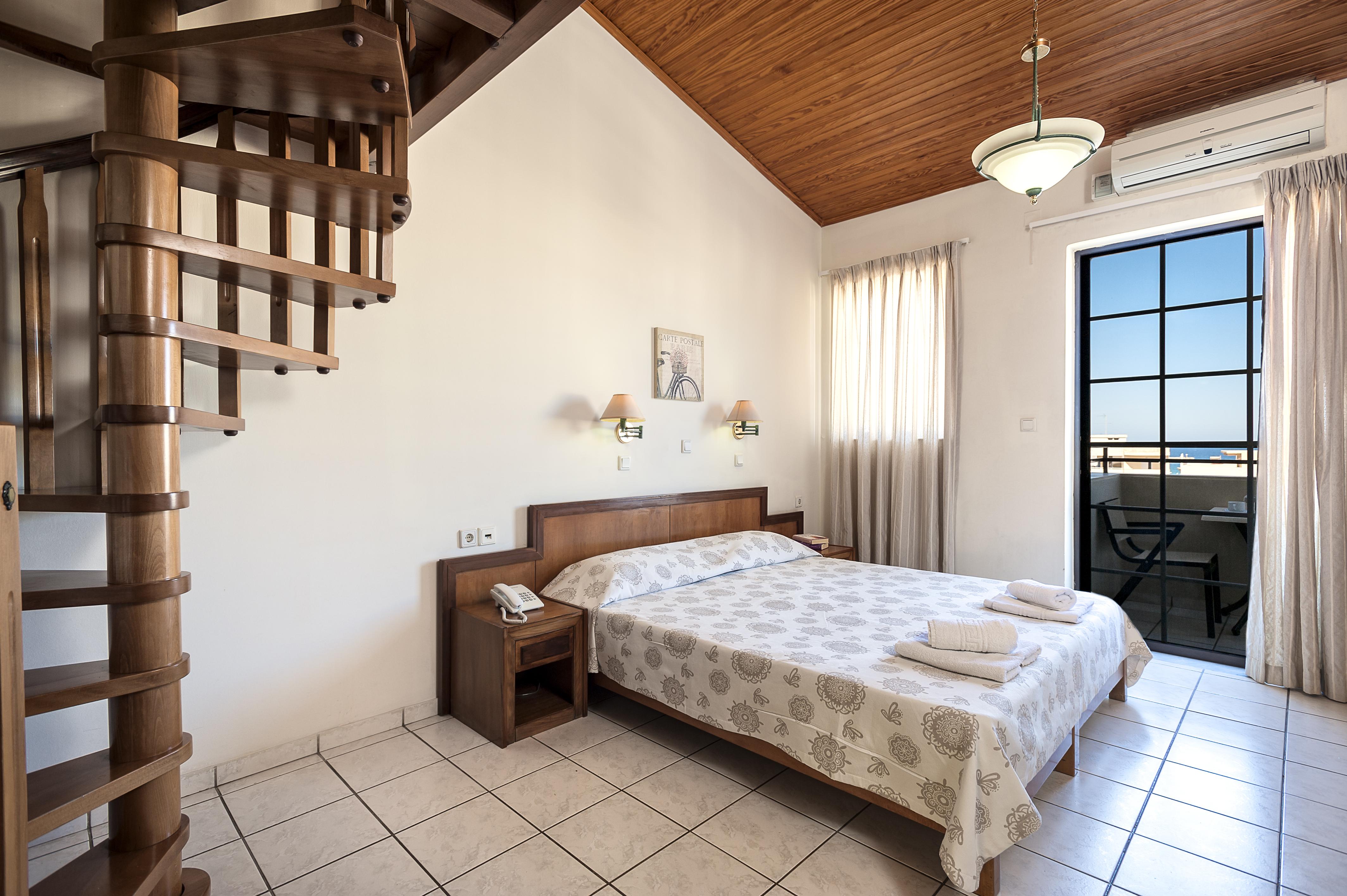 Elina Hotel Apartments Rethymno  Ngoại thất bức ảnh