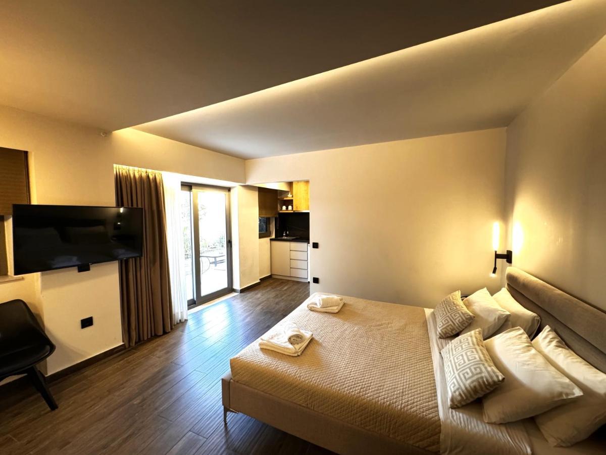Elina Hotel Apartments Rethymno  Ngoại thất bức ảnh