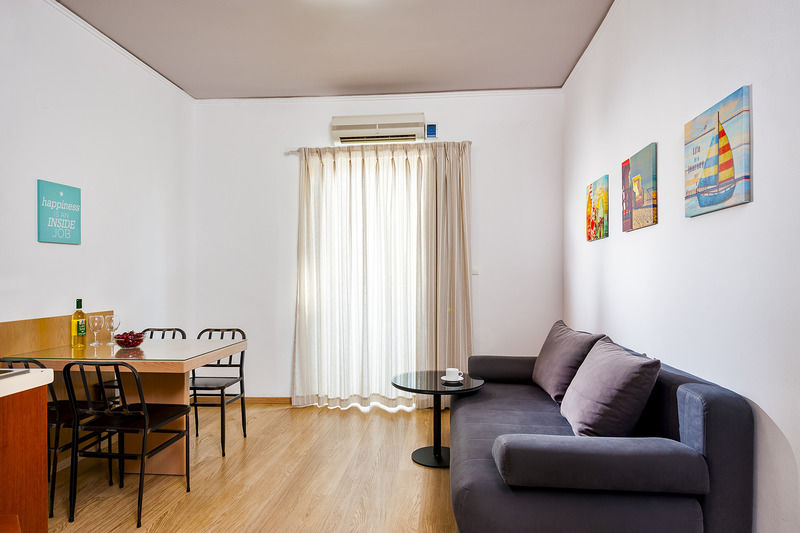 Elina Hotel Apartments Rethymno  Ngoại thất bức ảnh